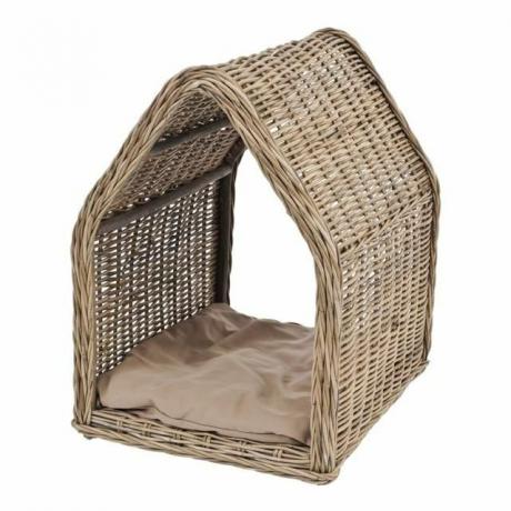 Lulu Dog Kennel in Rattan