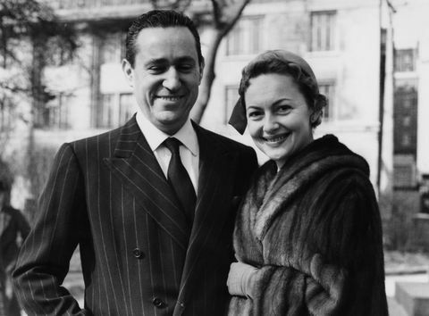 Olivia de Havilland και Pierre Galante στο Λονδίνο, το 1955.