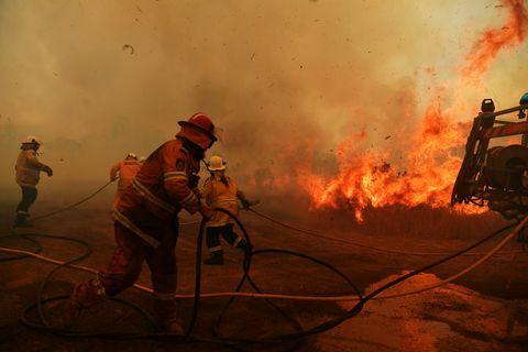 Οι πυρκαγιές συνεχίζουν να καίγονται σε όλη τη NSW ως καταστροφικές συνθήκες πυρκαγιάς