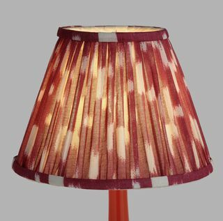 John Lewis & Partners Arrayan Pleated Lampshade, Πάπρικα