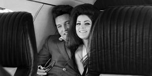 νεόνυμφους, ο Elvis και η Priscilla Presley