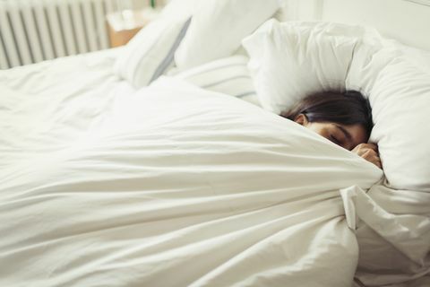 Νέα έρευνα δείχνει ότι το άγχος θα μπορούσε να επηρεάσει τον ύπνο σας
