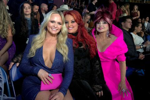 Miranda Lambert με wynonna και Naomi Judd