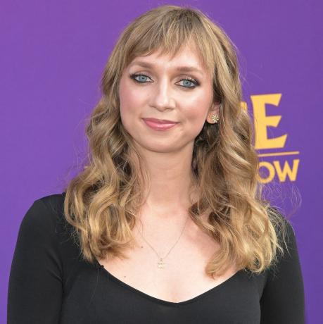 Η ηθοποιός Lauren Lapkus παρακολουθεί την ειδική προβολή του netflix στο Λος Άντζελες the curse of bridge hollow στο netflix tudum theatre