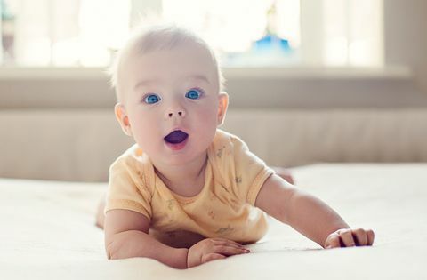 Αυτά είναι τα πιο δημοφιλή ονόματα μωρών του 2017 - τόσο μακριά