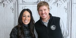 joanna και chip gaines, οι οικοδεσπότες του επάνω fixer του hgtv