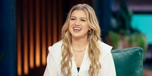 η εκπομπή kelly clarkson επεισόδιο 7i006 απεικονίζεται φωτογραφία kelly clarkson από weiss eubanksnbcuniversal μέσω Getty images